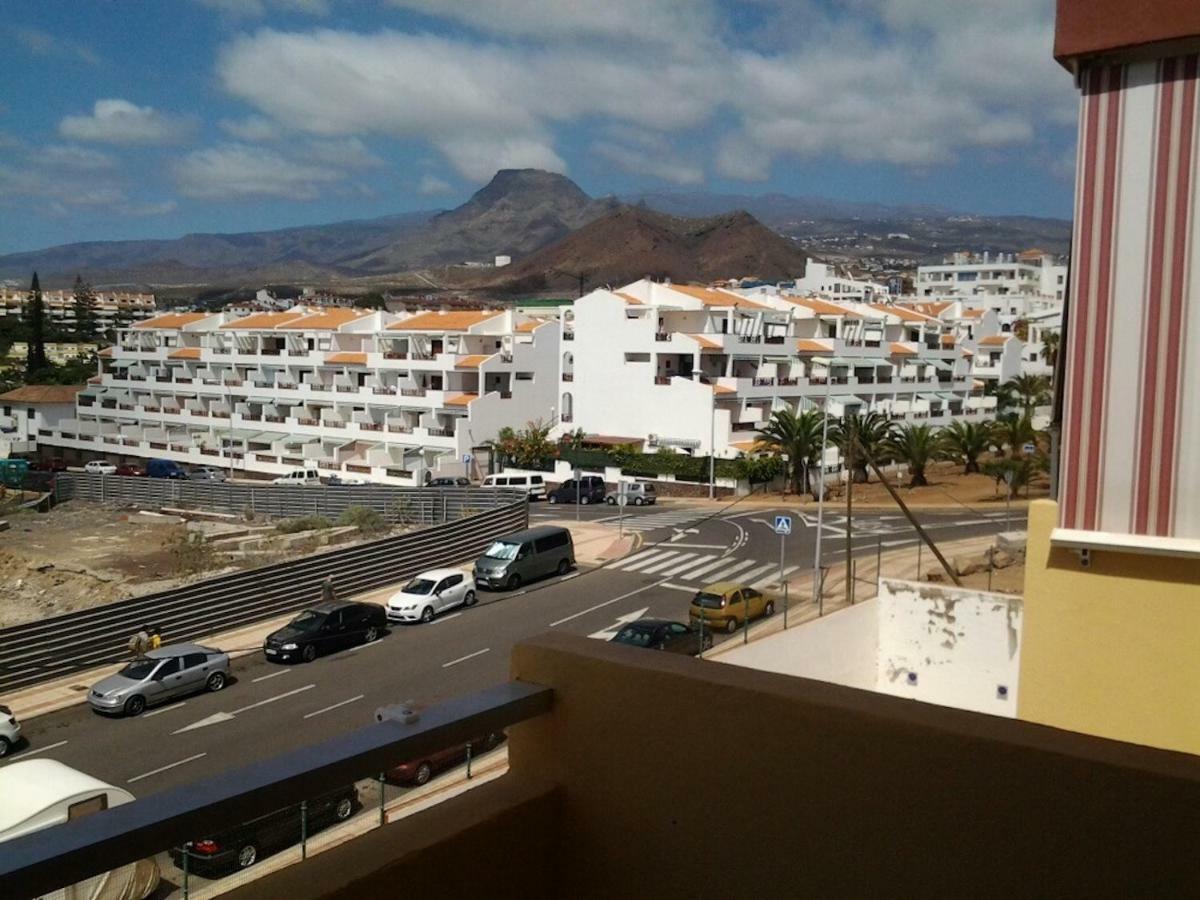 Los Angeles Free Wifi Los Cristianos  Bagian luar foto